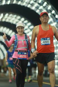 BIB: 45275, 42615
                            <button type="button" onclick="openModal(21213684)" class="btn btn-primary btn-sm float-right btn-popup" data-toggle="modal" data-target=".modal-high-quality">
                        <i class="fas fa-shopping-cart"></i> Add to Cart
                    </button>
                                            <button type="button" onclick="isThisMe(21213684, true)" class="btn btn-success btn-sm float-right btn-popup btn-isme hidden" data-toggle="tooltip" data-placement="bottom" title="นี่คือรูปของคุณใช่ไหม คลิกที่นี่เพื่อเอาเข้าอัลบั้ม">
                        <i class="fas fa-plus"></i> Add to album
                    </button>
                    <button type="button" onclick="isThisMe(21213684, false)" class="btn btn-warning btn-sm float-right btn-popup btn-isnotme hidden">
                        <i class="fas fa-ban"></i> Remove from album
                    </button>